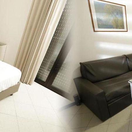 Gabbiano Apartments 里米尼 外观 照片