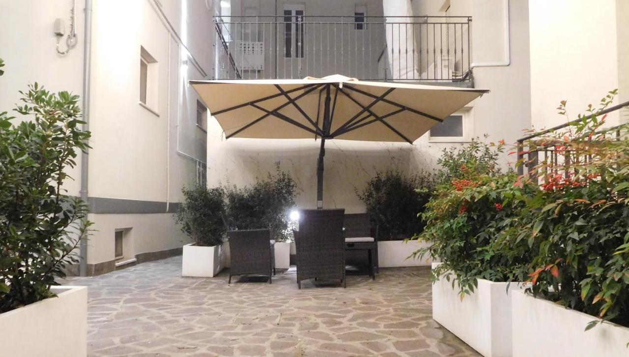 Gabbiano Apartments 里米尼 外观 照片