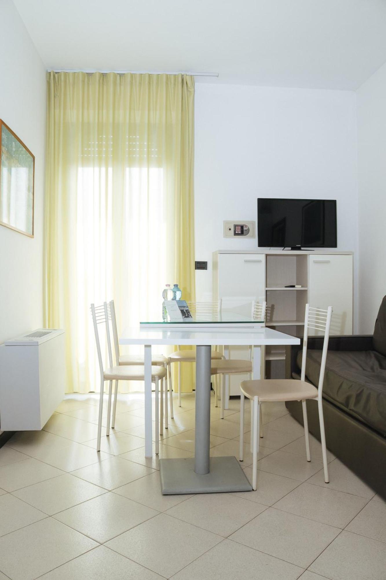 Gabbiano Apartments 里米尼 外观 照片