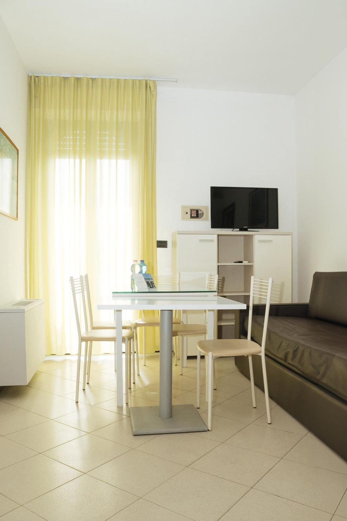 Gabbiano Apartments 里米尼 外观 照片