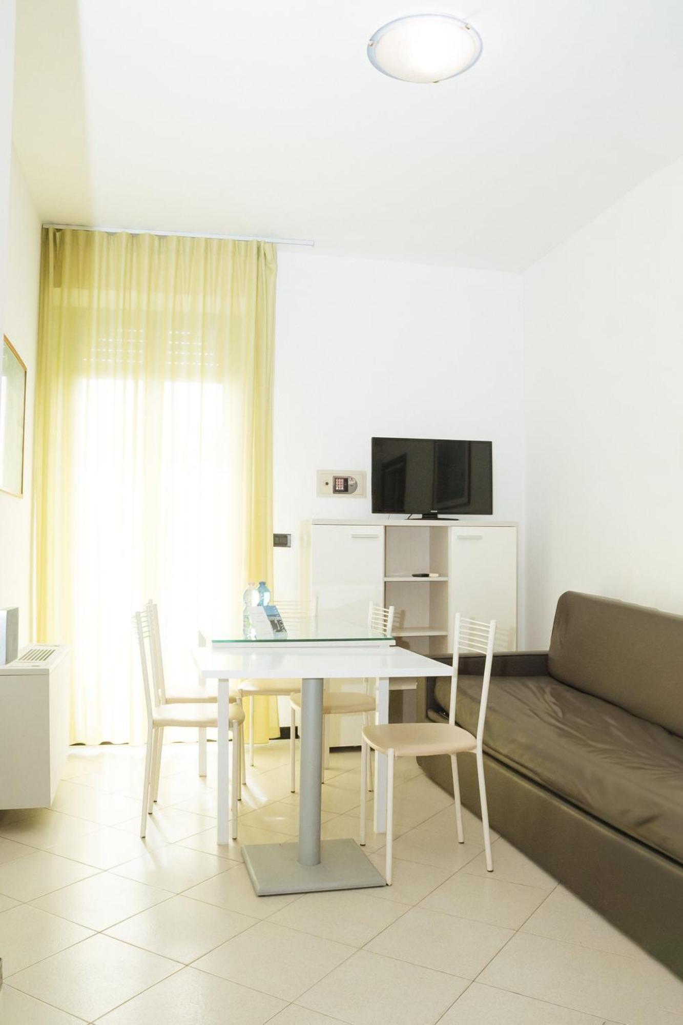 Gabbiano Apartments 里米尼 外观 照片