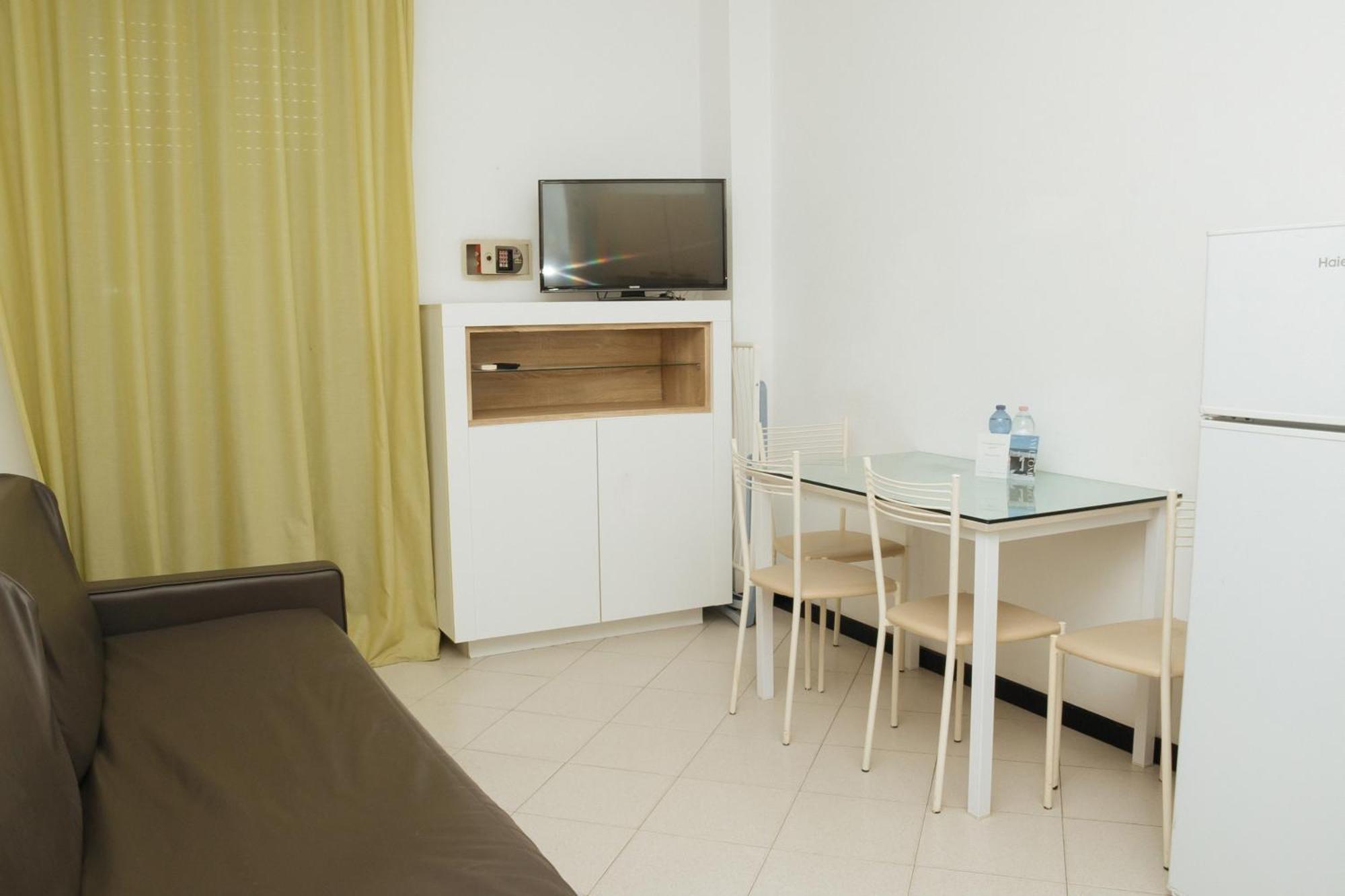 Gabbiano Apartments 里米尼 外观 照片