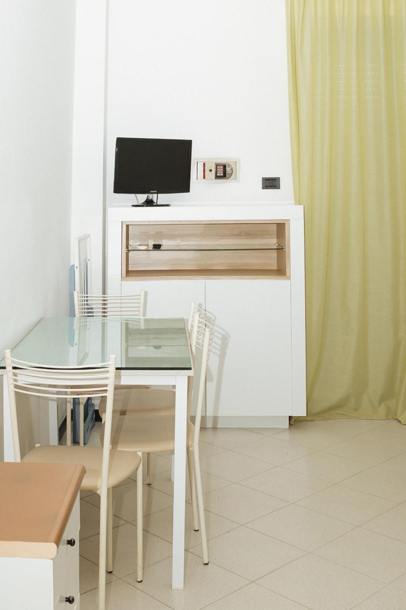 Gabbiano Apartments 里米尼 外观 照片